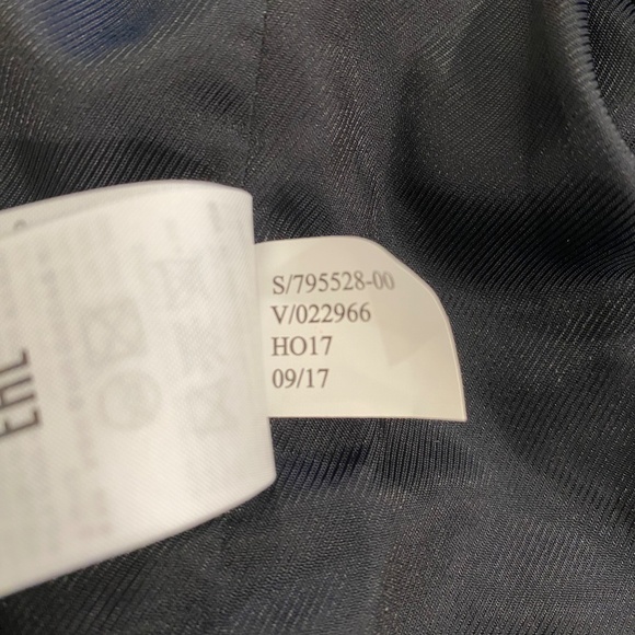 Banana Republic Navy Blue Blazer 44R Standard Fit - Picture 5 of 12